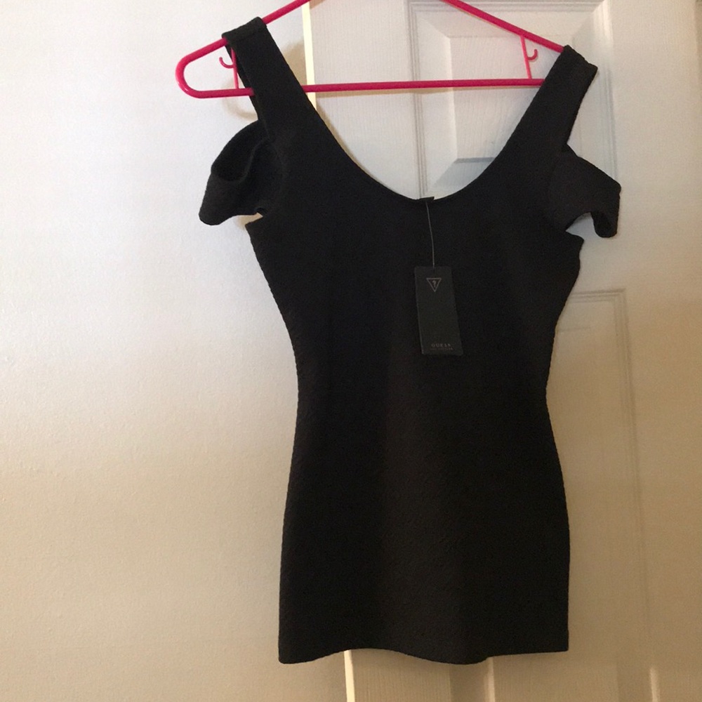 Guess tank. NWT. Size small